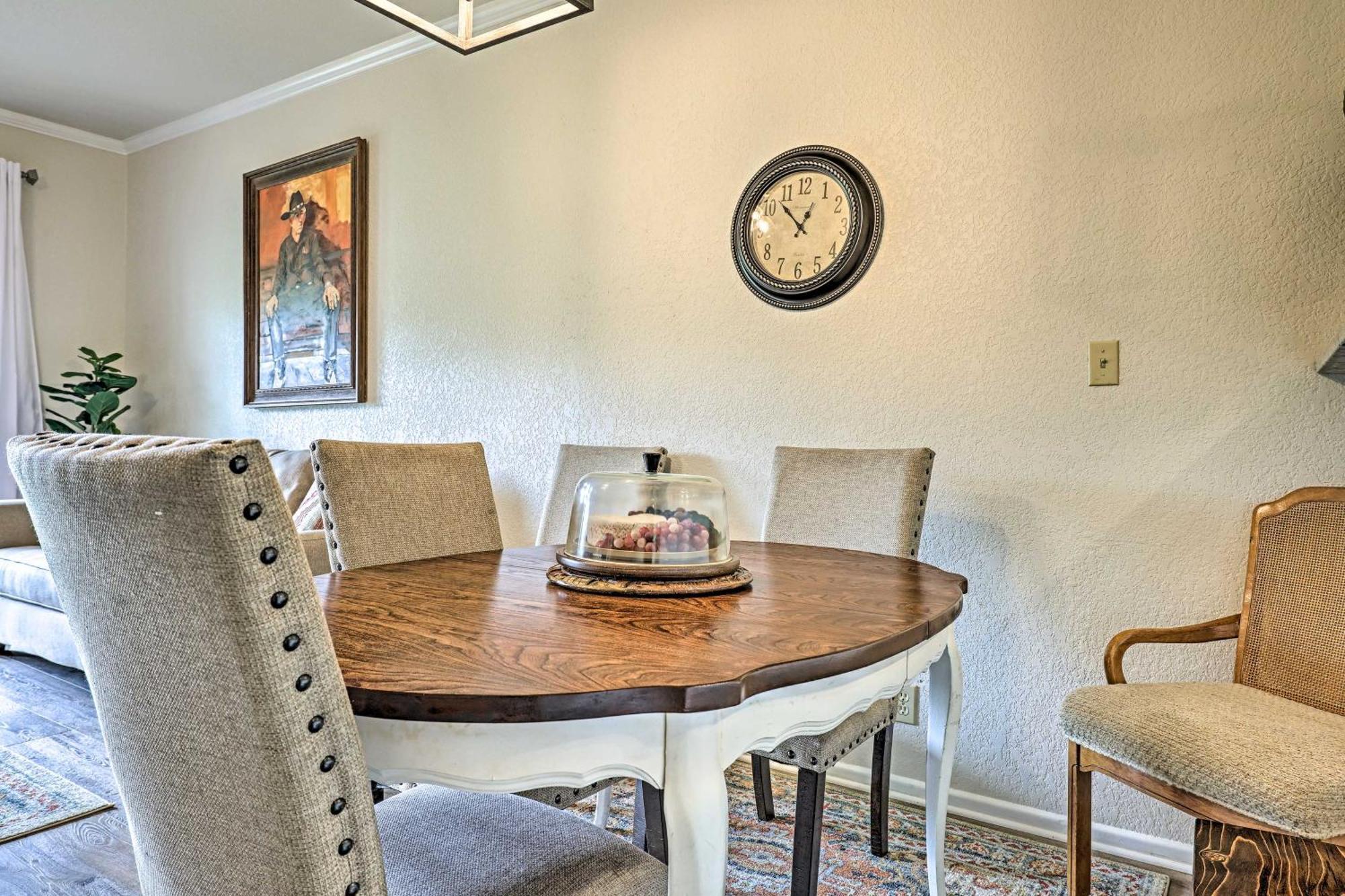 Modern Lakeside Golf Course Retreat With Deck! Canyon Lake Esterno foto